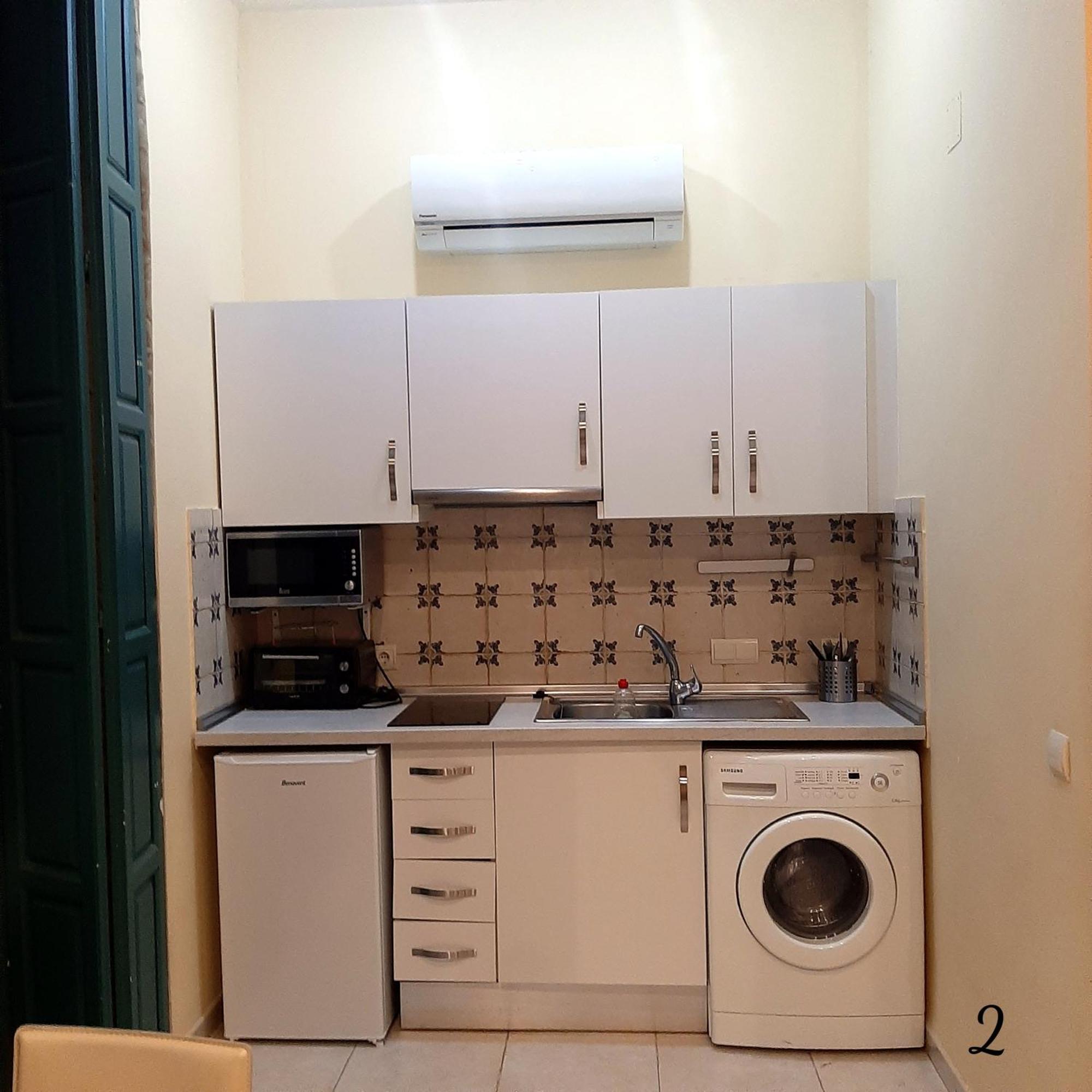 Apartamento Mon Cheri Málaga Exterior foto