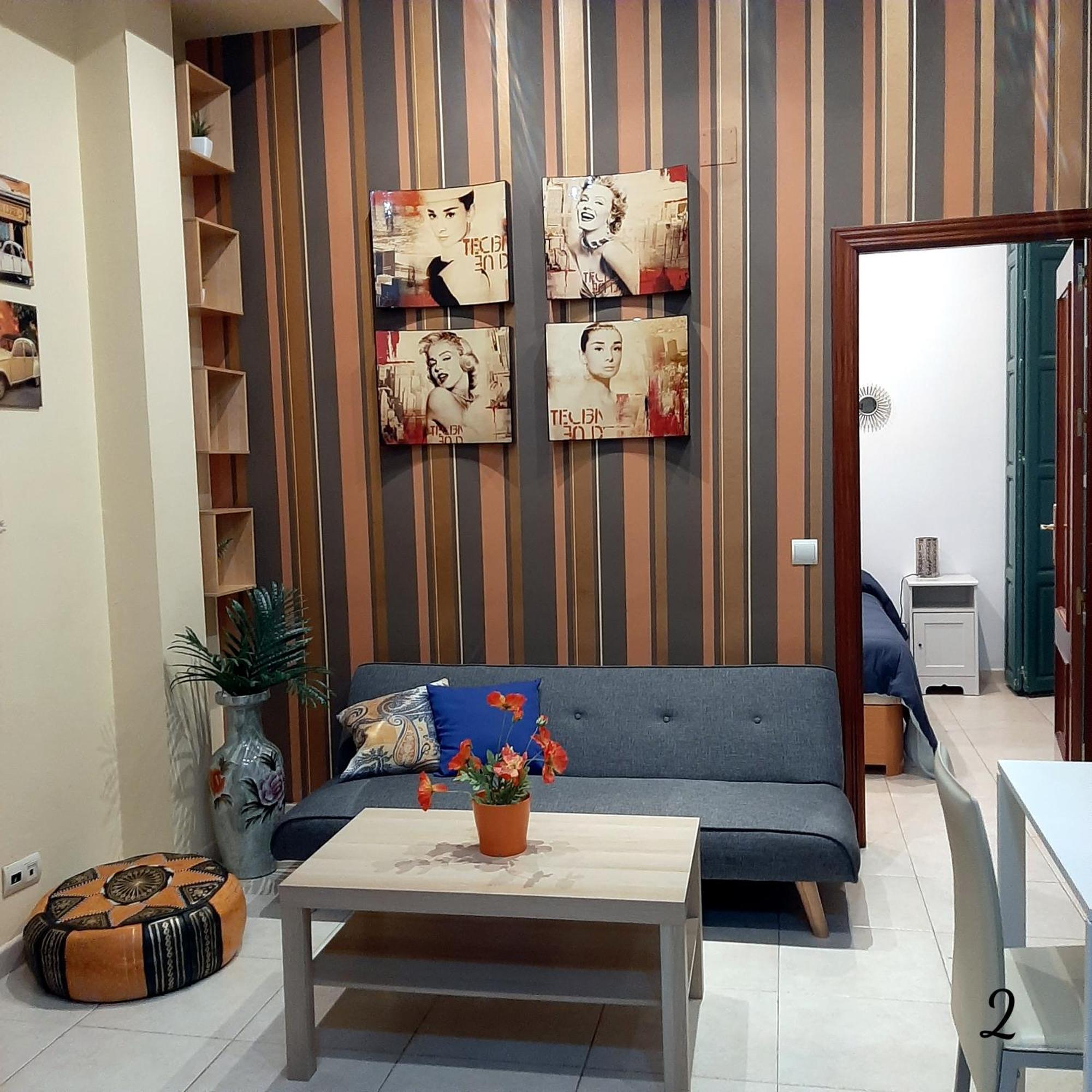 Apartamento Mon Cheri Málaga Exterior foto