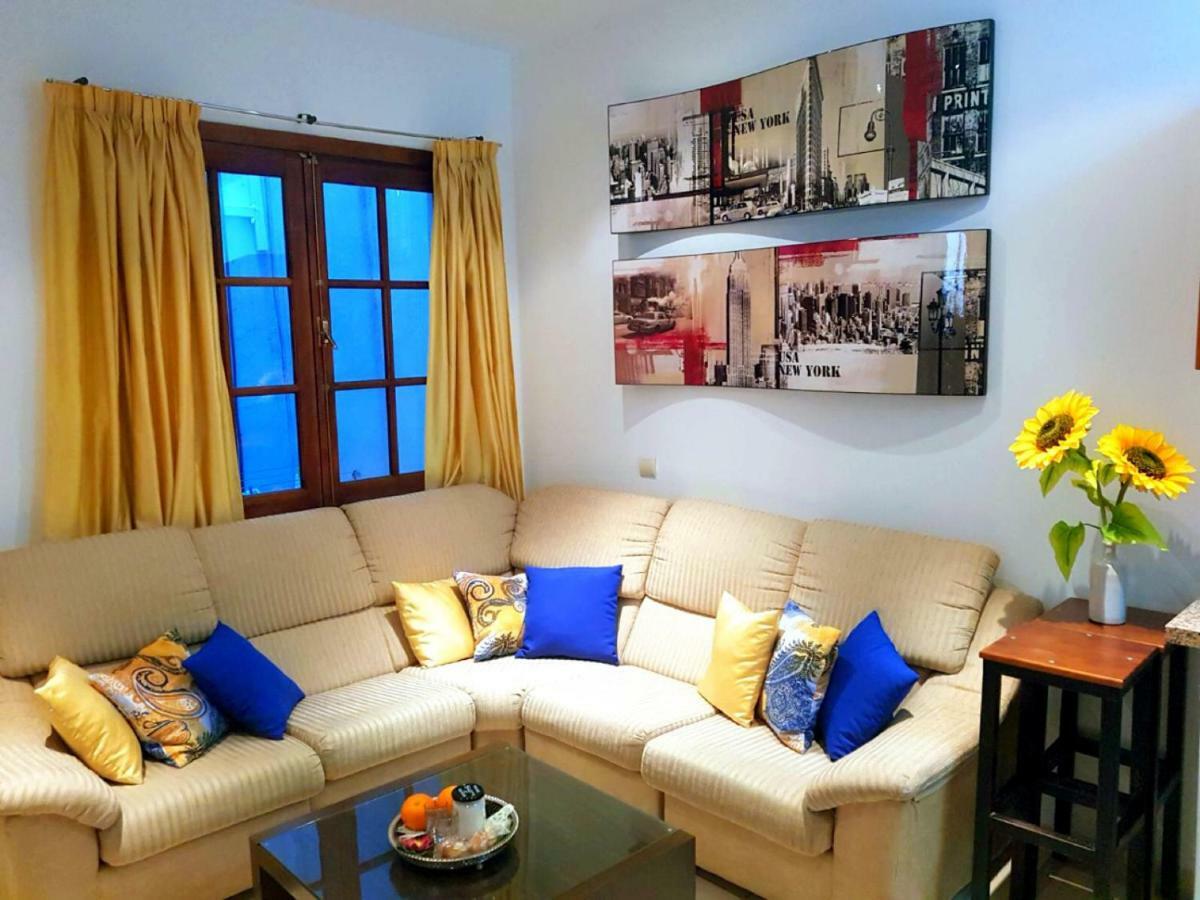 Apartamento Mon Cheri Málaga Exterior foto